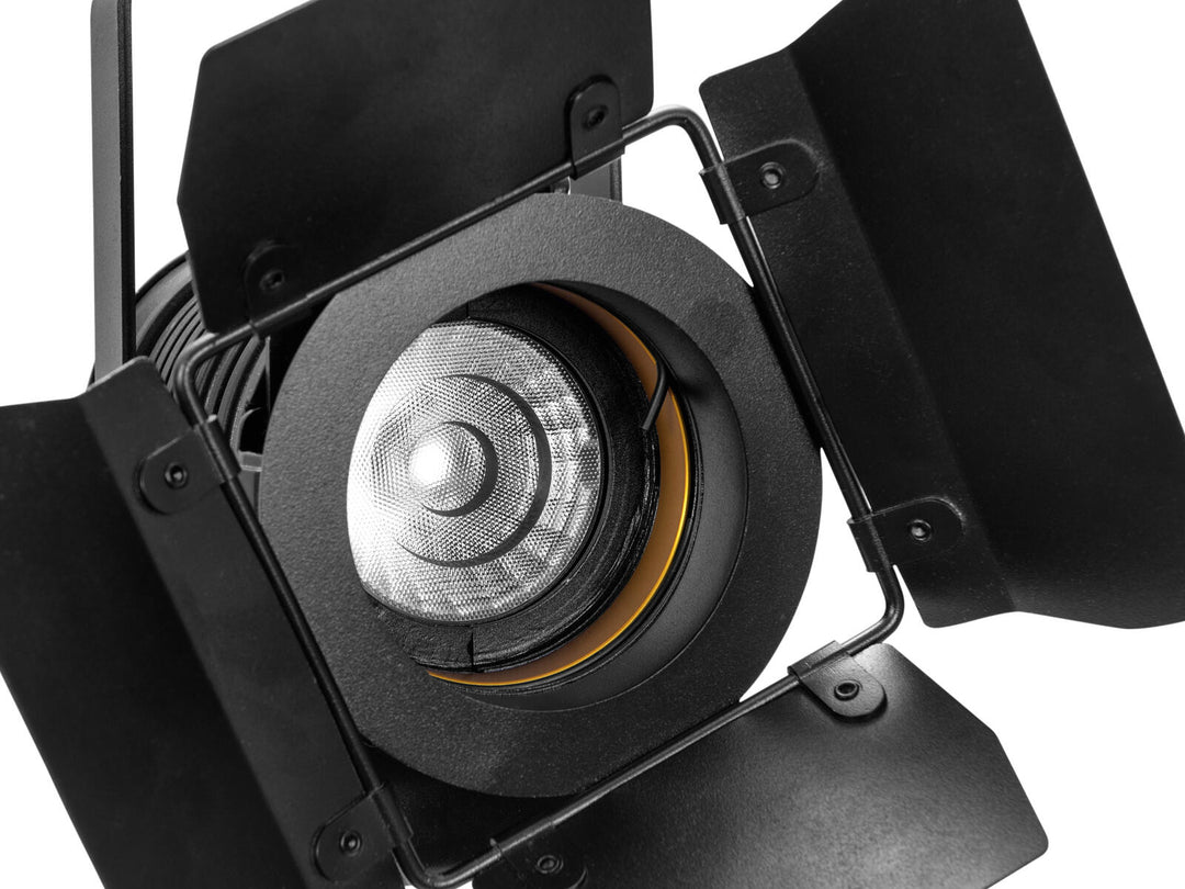 EUROLITE AKKU THA-20PC Foco teatral bk
