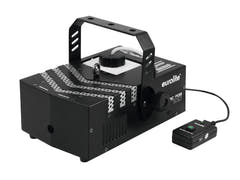EUROLITE Set Dynamic Fog 700 + líquidos