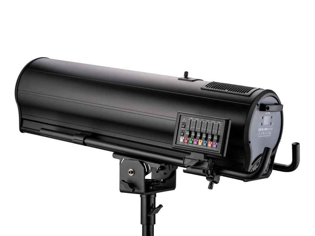 EUROLITE LED SL-1000 MFZ DMX Foco de búsqueda con flight case incluido