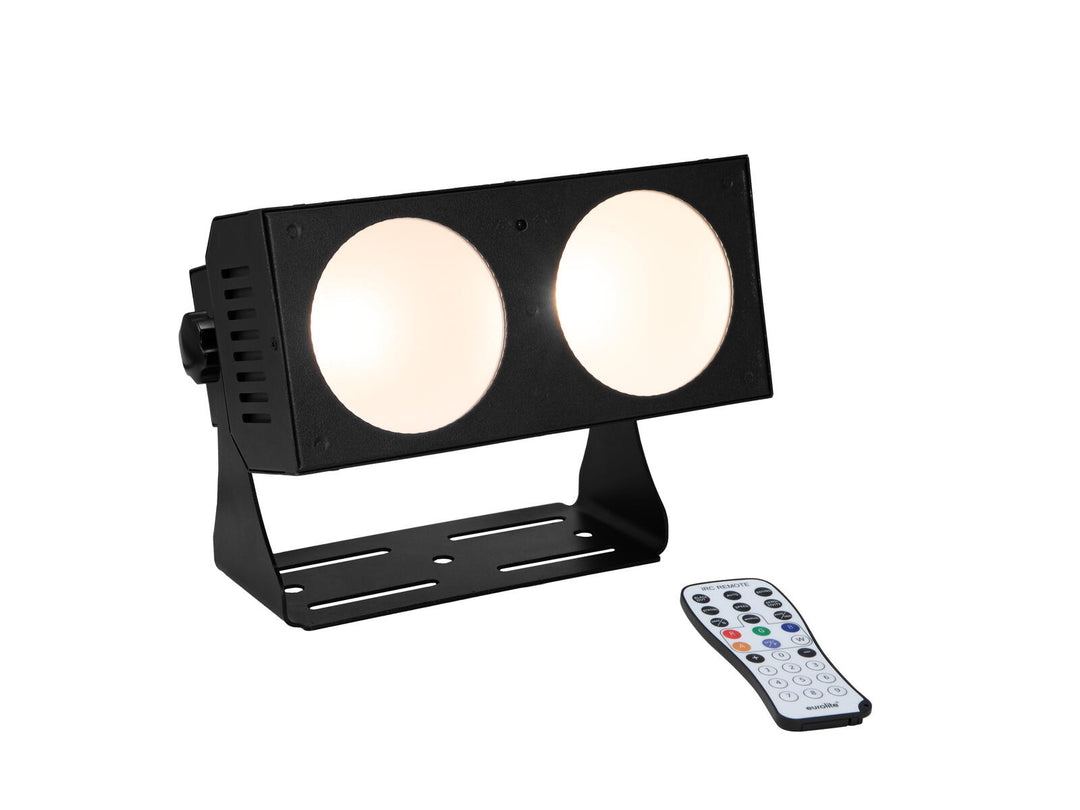 EUROLITE Conjunto 4x LED CBB-2 COB WW Barra + Estuche