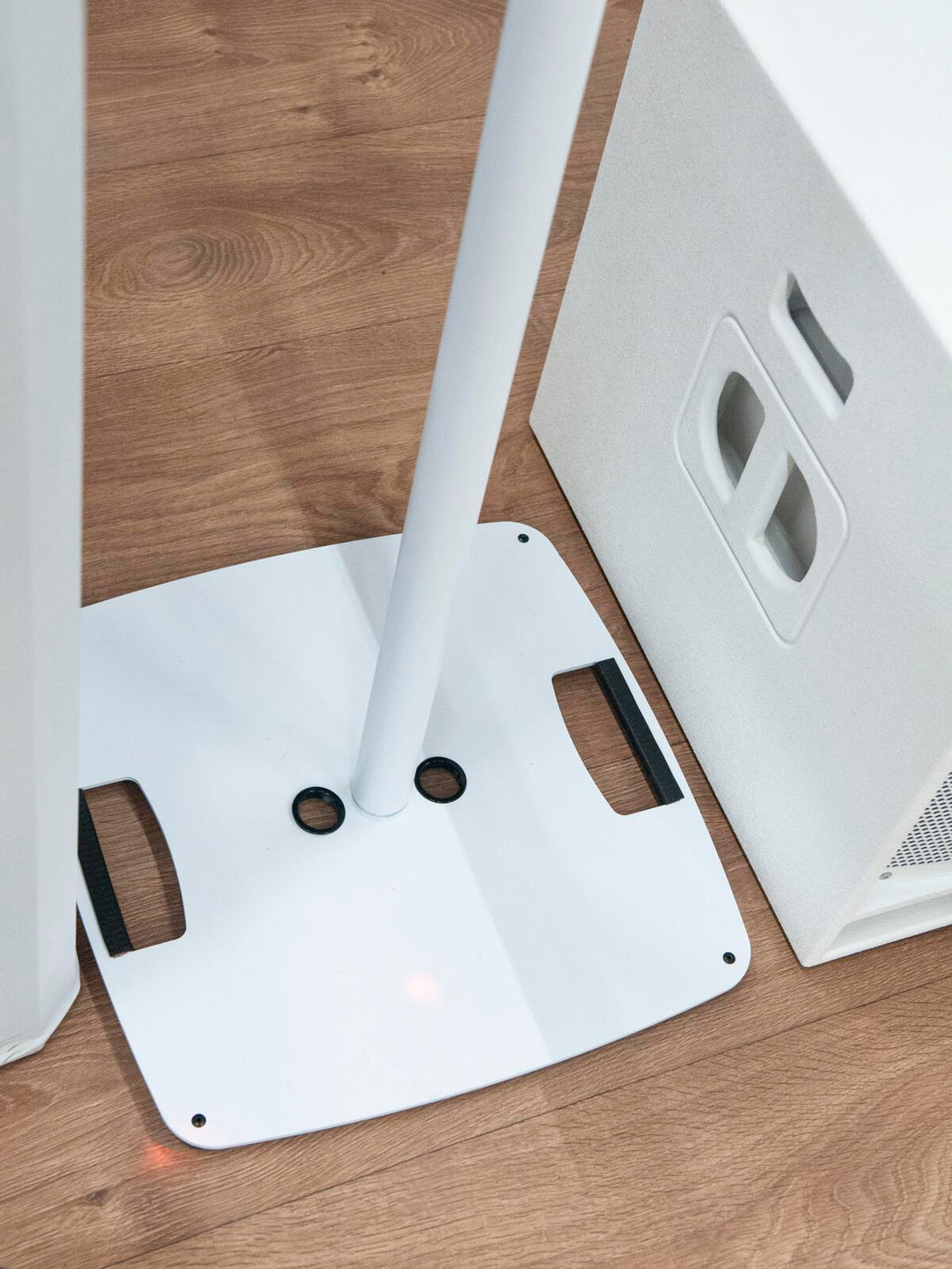 OMNITRONIC Soporte de altavoz BPS-2 blanco