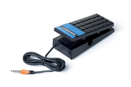 Pedal de volumen Bespeco VM-18L para teclados, estéreo, 20 kOhm