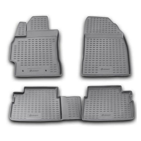 Alfombrillas de goma Toyota Corolla 4d 2007-13