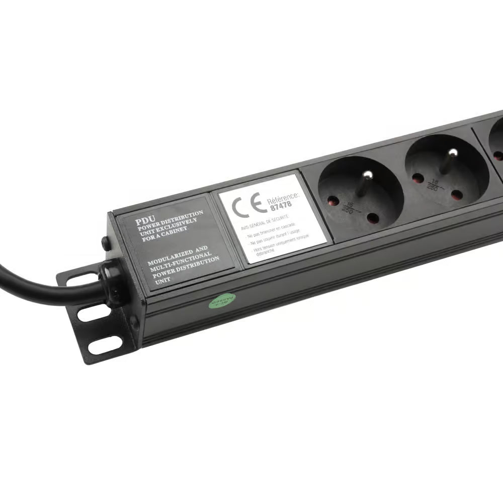 Regleta eléctrica con toma de tierra (19" Rack)