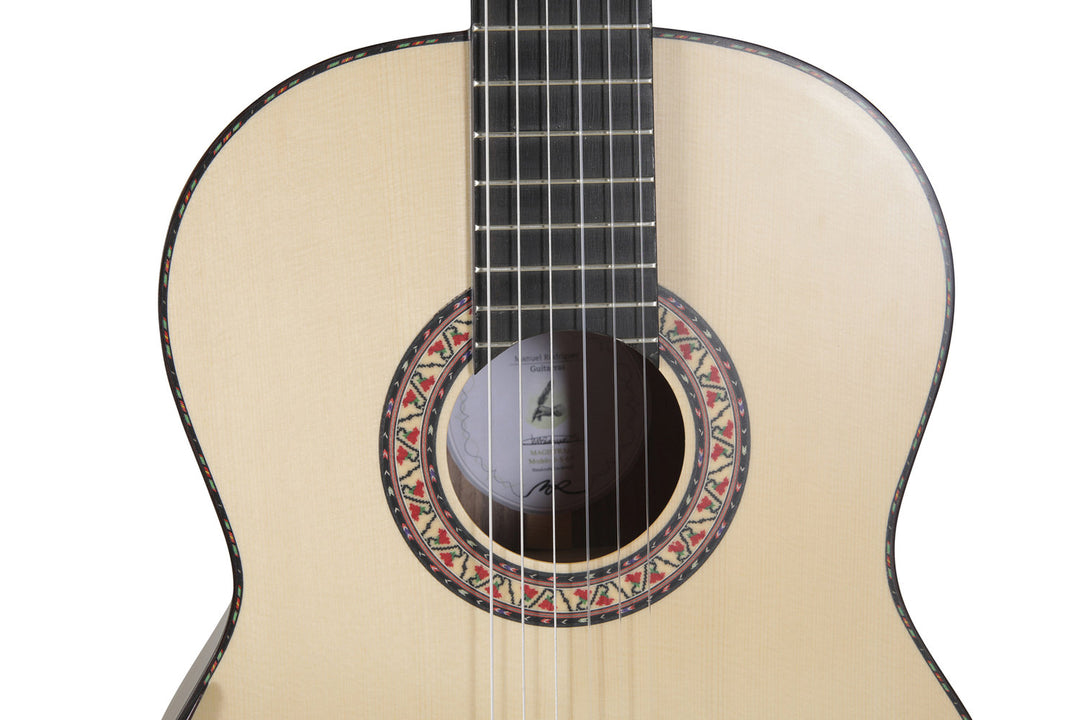Manuel Rodriguez MAGISTRAL Series E Walnut totalmente maciza - Spruce/Walnut (E-S)