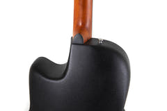 Ovation Guitarras electroacústica Celebrity Elite Mid Cutaway - Natural (CE44-4-G)