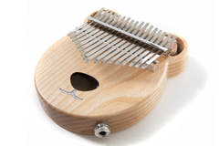 Kalimba GEWA PG-KL-OP con 17 lengüetas de roble, con pastilla
