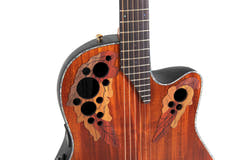 Ovation Guitarras E-Acoustic Celebrity Elite Plus Mid Cutaway - Koa figurada (CE44P-FKOA-G)