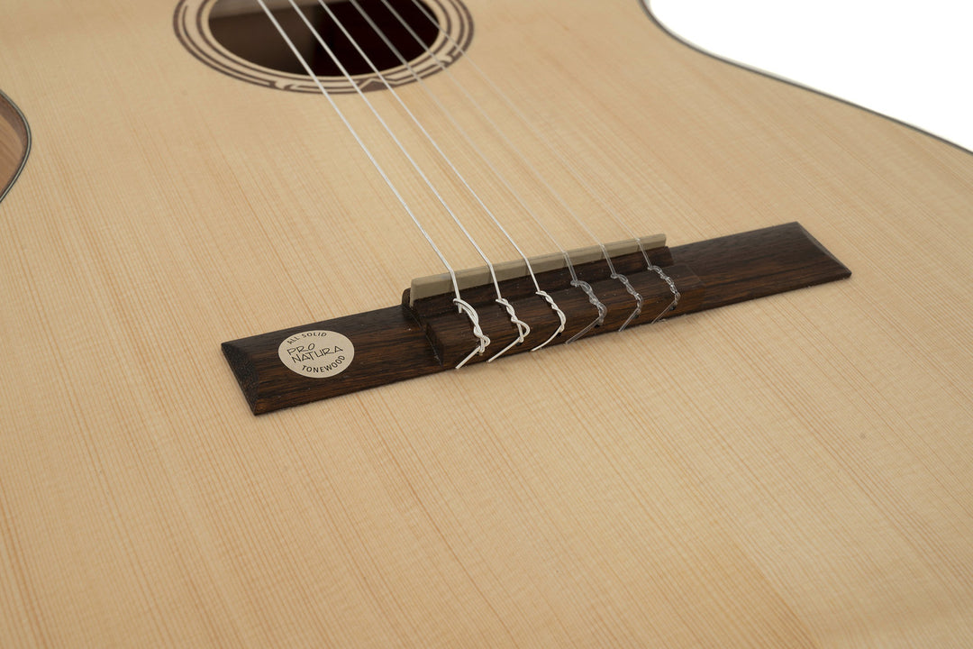 GEWA Guitarras clásicas Pro Natura Gold 4/4 - 4/4, totalmente maciza (Cherry)