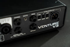 Ampeg Venture V3 Amplificador de bajo Top