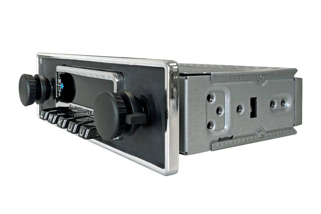 Blaupunkt Frankfurt Radio de coche estéreo retro con DAB+, Bluetooth, USB-C y AUX