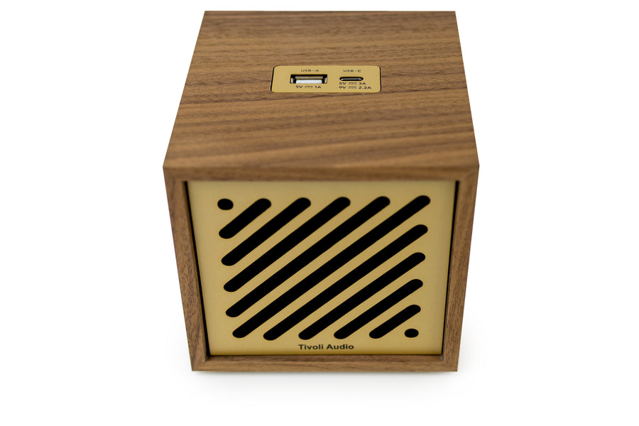 Altavoz Bluetooth Tivoli Audio Boutigue, nogal/dorado