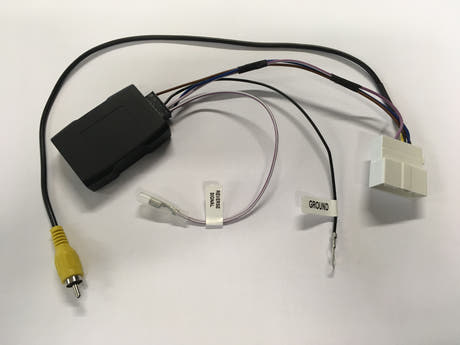 CA-BC-NI.001 Adaptador de Cámara de Reversa para Nissan