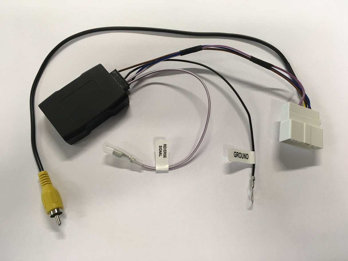 CA-BC-NI.001 Adaptador de Cámara de Reversa para Nissan