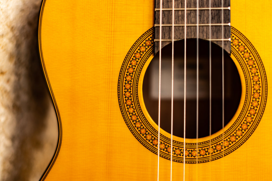 Yamaha CGX122MS Guitarra clásica española (Spruce Natural)