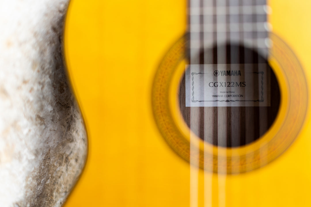 Yamaha CGX122MS Guitarra clásica española (Spruce Natural)