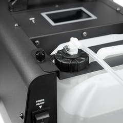 Cameo INSTANT HAZE 1400 G2 - hazer de touring con control por microprocesador