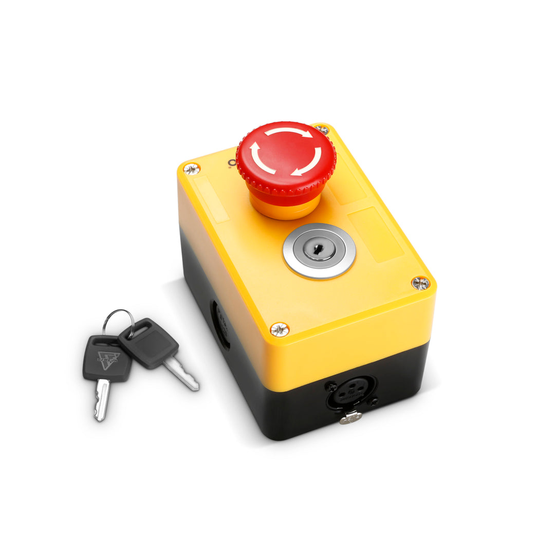 Cameo EKS XLR - Interruptor de parada de emergencia con llave