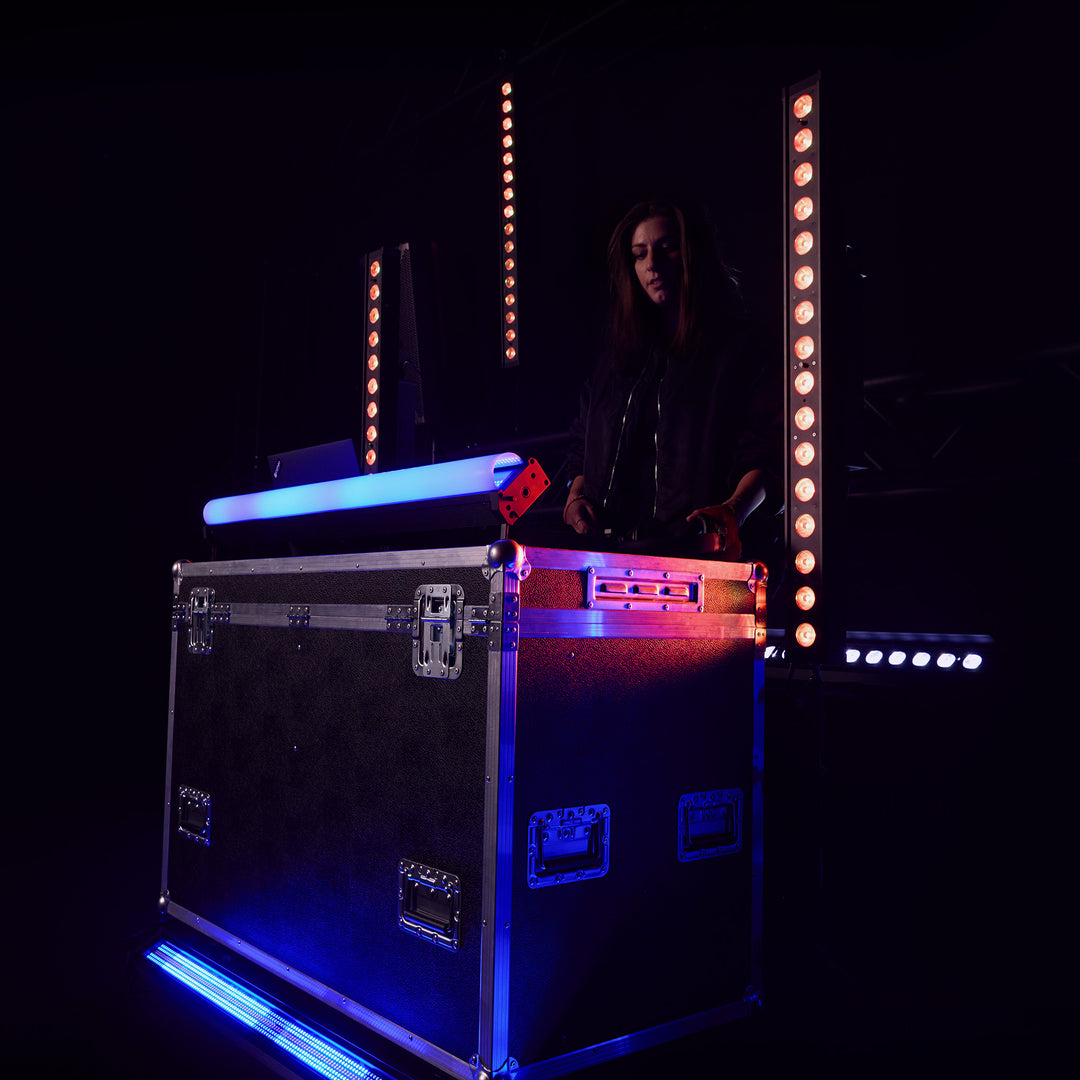 Cameo ROOT® BAR 6 - Barra LED 16 x 12 W RGBAW + UV