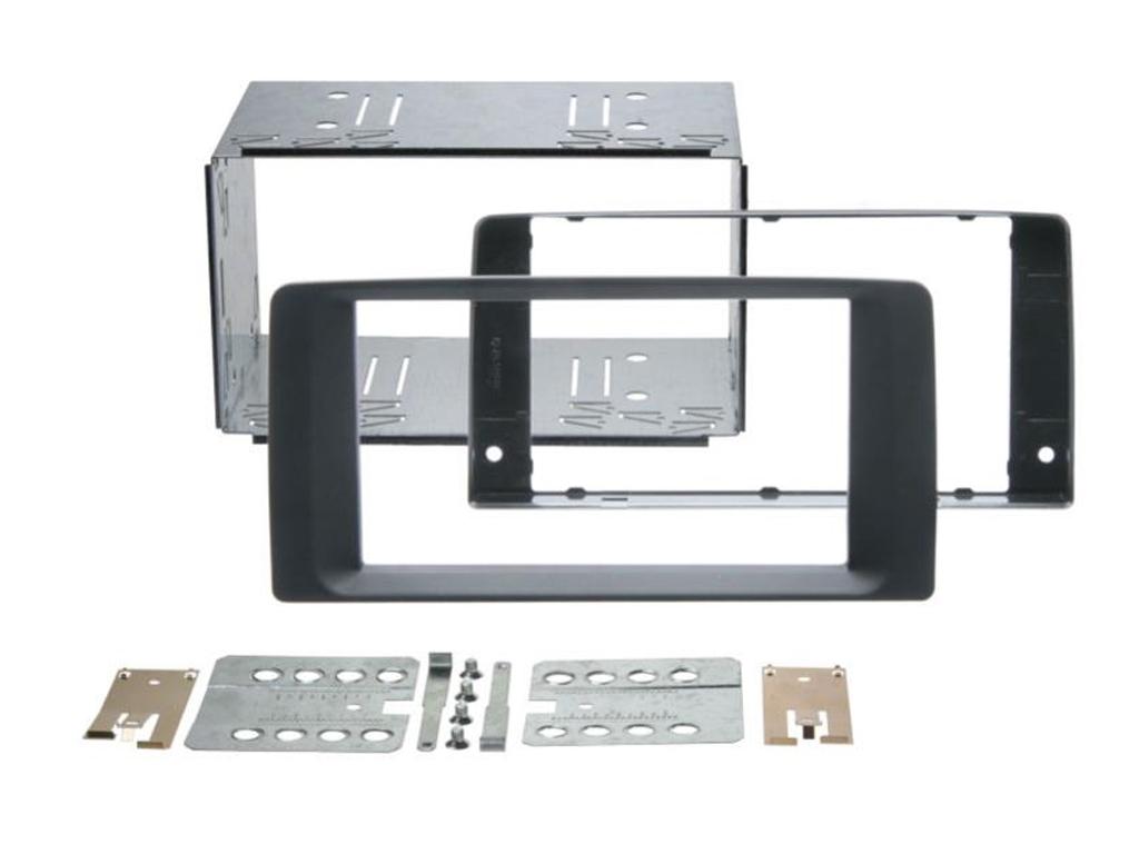 CT23MN02 2-DIN Marco para MAN