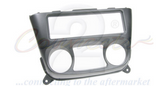CT24NS02 1-DIN Marco para Nissan
