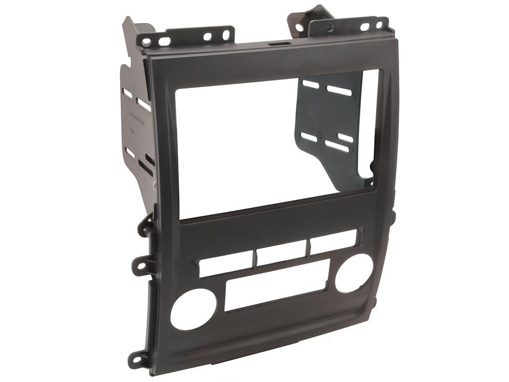 CT24NS20 2-DIN Marco para Nissan