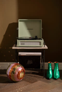 Crosley - Wiltshire Mesa para tocadiscos (Natural)