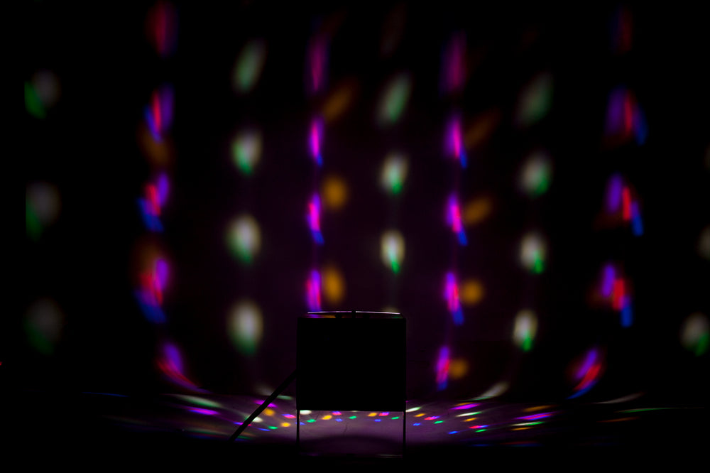 Derby LED RGBWAV Light Output
