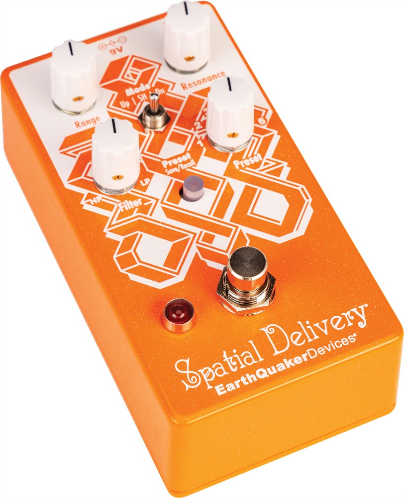 EarthQuaker Devices Entrega espacial