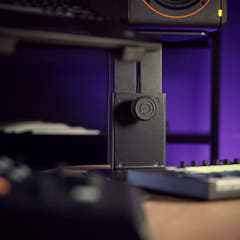 Gravity SP 3102 C B - Soporte de mesa compacto para monitor de estudio