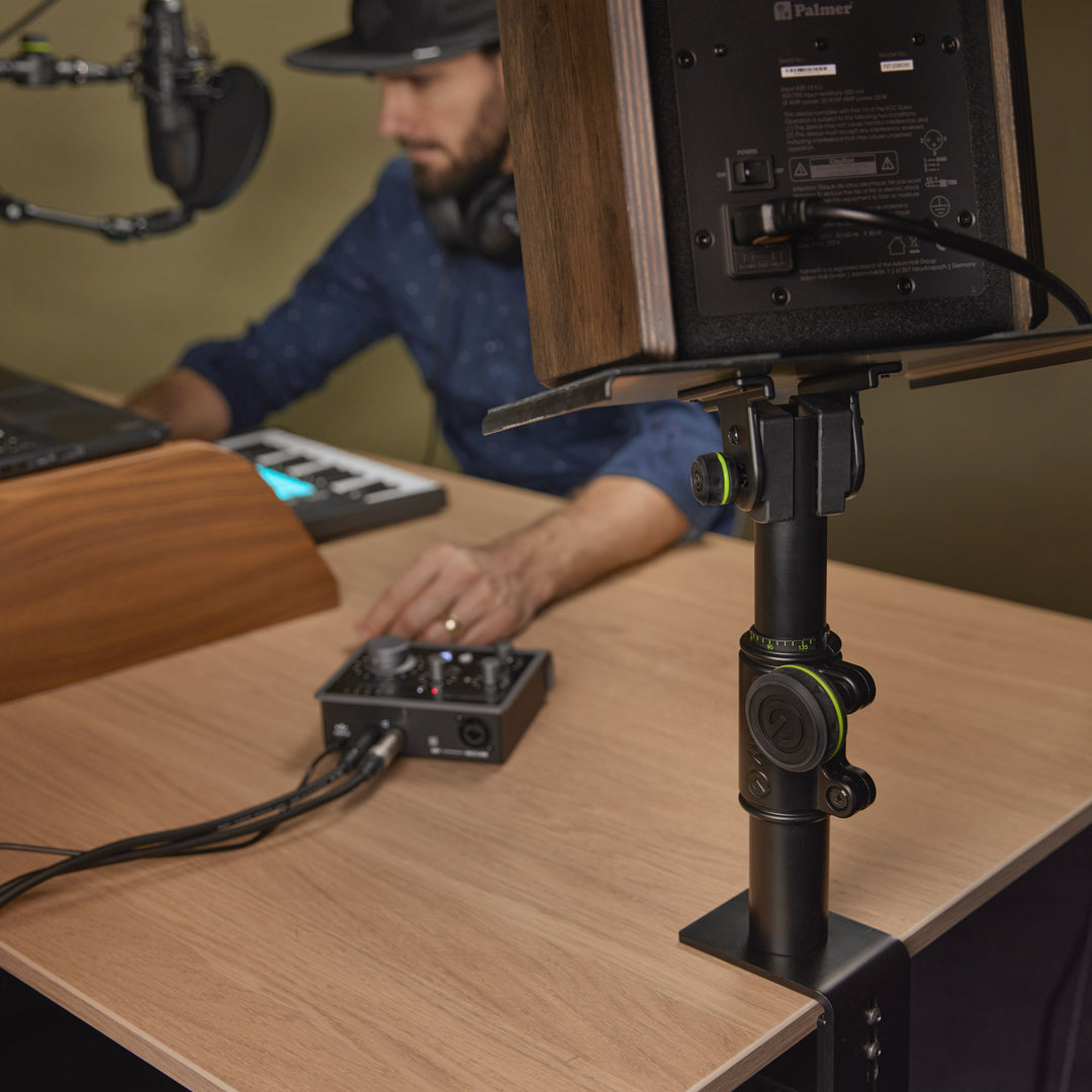 Gravity SP 3102 TM - Soporte flexible para monitores de estudio con abrazadera de mesa