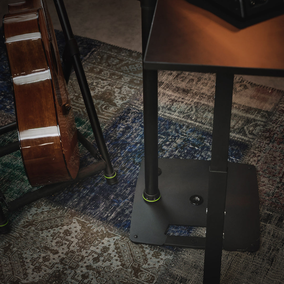 Gravity SP 3202 CS B - Soporte para altavoz de monitor de estudio con base cuadrada de acero