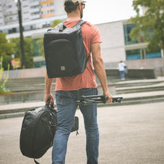 Gravity SP 5112 B - Soporte de viaje para altavoz