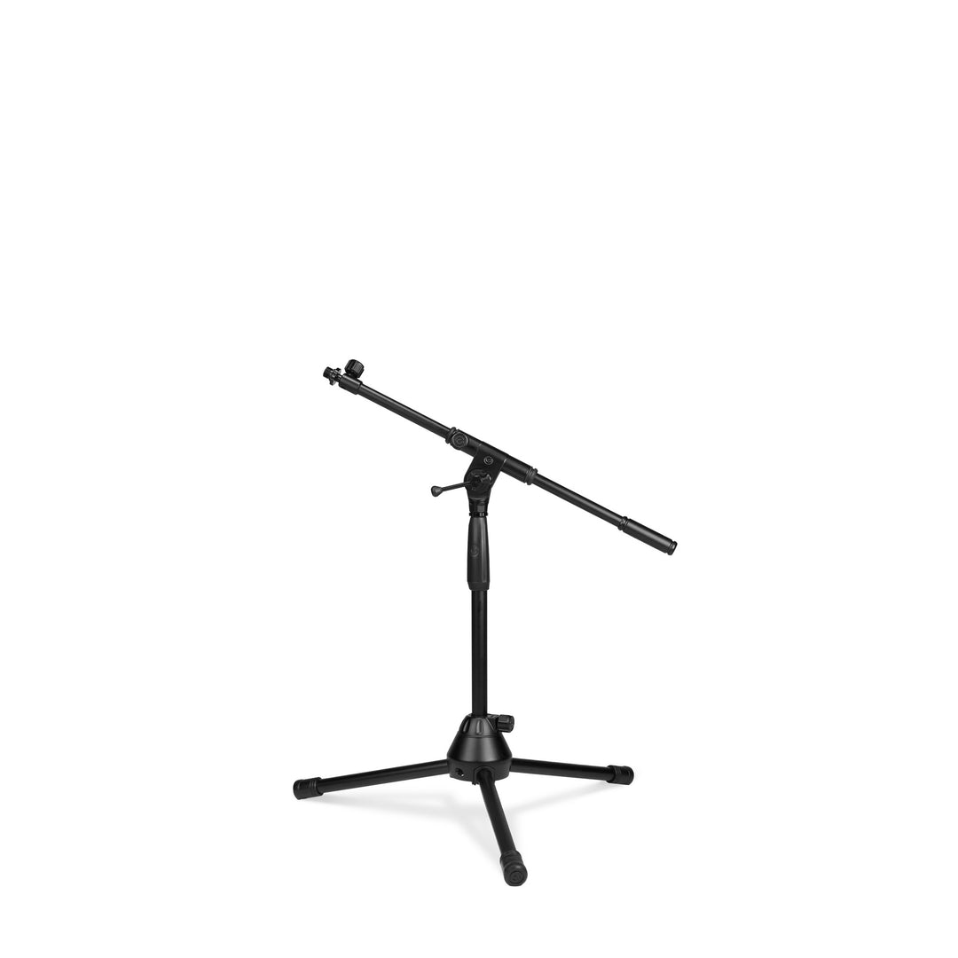 Gravity TMS 4232 B - Touring Series soporte de micrófono corto con trípode plegable y brazo telescópico ajustable en 2 puntos, negro
