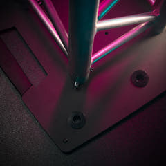 Gravity TWB 431 T B - Base de acero cuadrada multifuncional para tours con posibilidad de montaje de truss