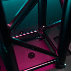 Gravity TWB 431 T B - Base de acero cuadrada multifuncional para tours con posibilidad de montaje de truss