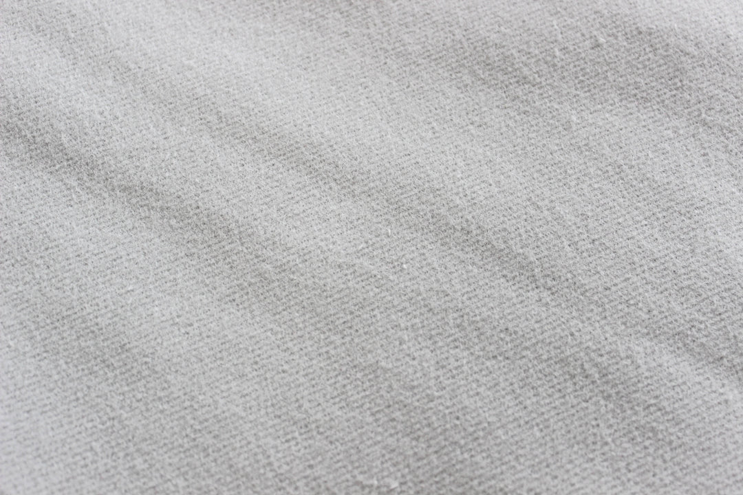 Molton Bagtæppe m. Øjer (Gris Claro)