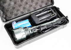 UV Linterna con LED Diodos (5x3W)