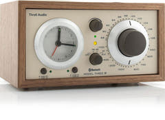 Tivoli Audio MODEL Three Minicadena con Bluetooth y USB (Nogal, Beige)