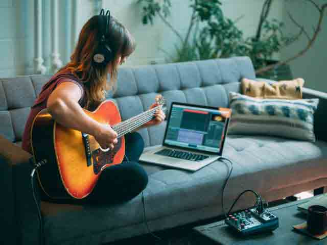 Soundcraft Notepad 5 Channel Desktop Mixer con USB