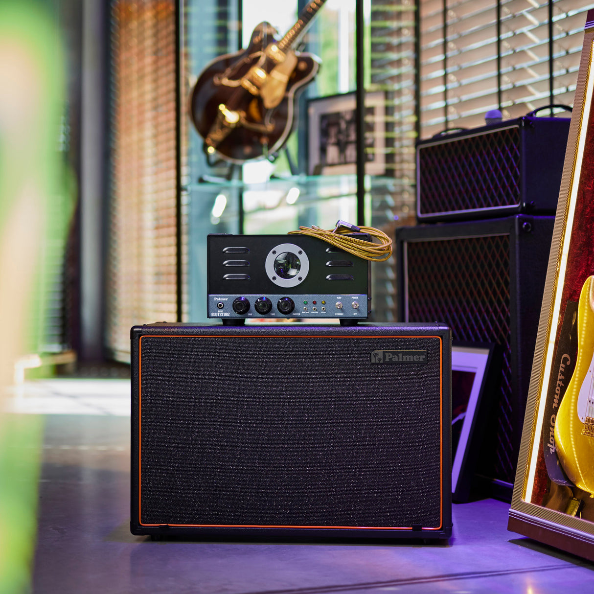 Palmer CAB 212 BX V30 - Pantalla de guitarra con Celestion Vintage 30 2 x 12, parte trasera abierta