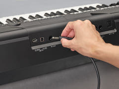Yamaha PSR-SX600 Teclados (Negro)
