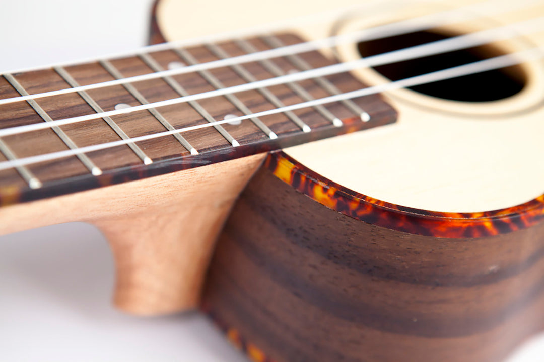 Reno RU230 Soprano Ukeleles (Natur)