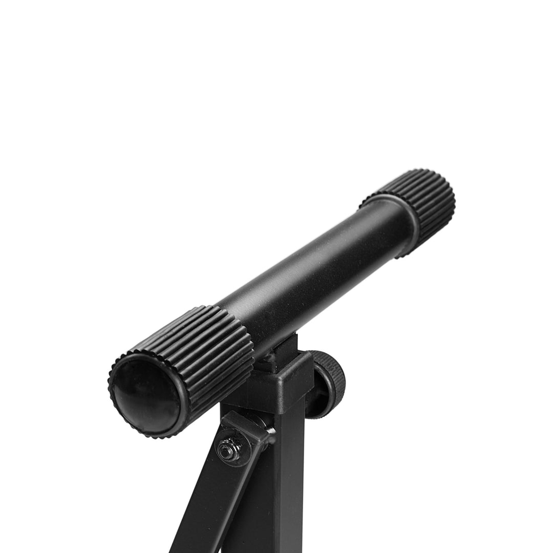Adam Hall Stands SKS 05 - Soporte universal para teclados y equipos