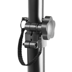 Adam Hall Stands SPS 023 - Soportes de altavoz, negros