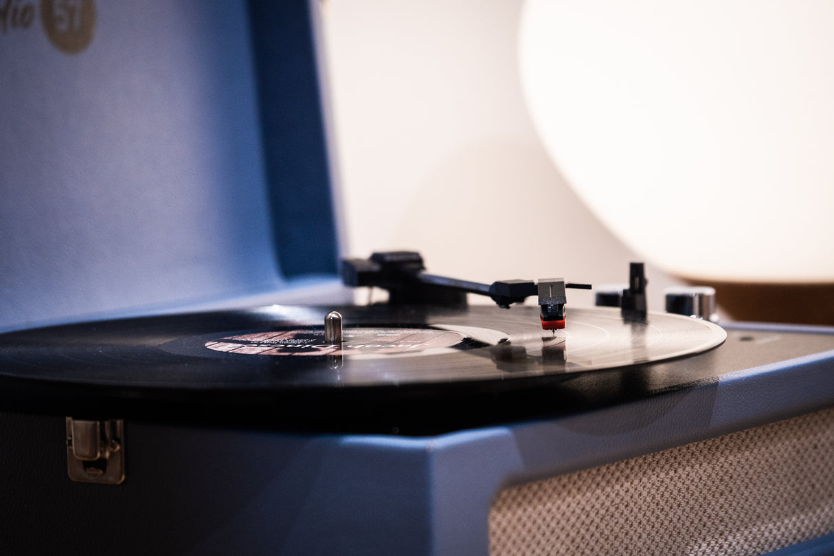 Studio 57 Groovy Turntable (Blue)