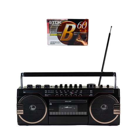 Studio 57 - Reproductor de casetes con FM y Bluetooth, Negro + Cinta de casete