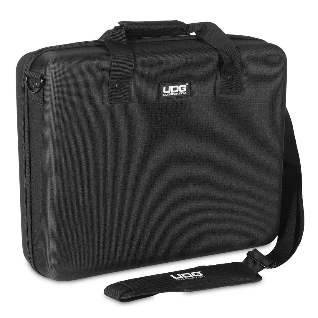 UDG Creator Akai Force hardcase negro