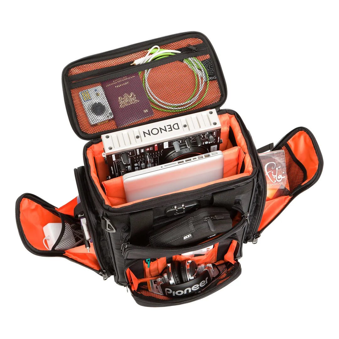 UDG Ultimate ProducerBag Large - Negro / interior naranja