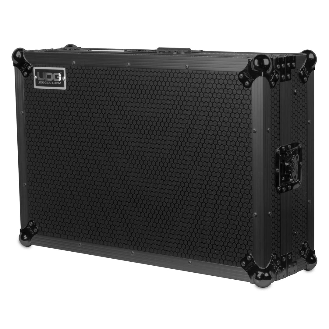 UDG Ultimate Flight Case NI Kontrol S4 MK3 Negro Plus (L)